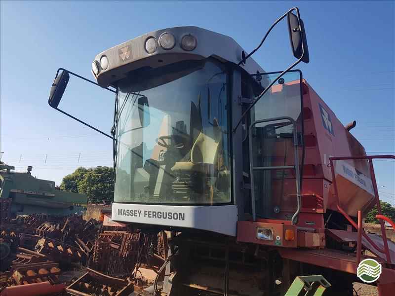 COLHEITADEIRA MASSEY FERGUSON MF 6850 Só Agrícola Máquinas e Peças BARRETOS SÃO PAULO SP